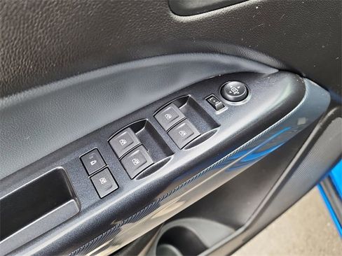 Used 2021 Chevrolet Colorado Z71 image 13