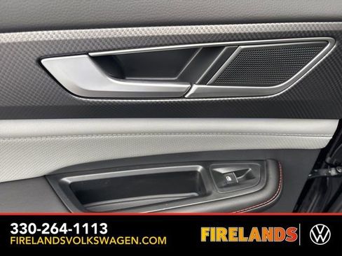 New 2026 Volkswagen Atlas Peak Edition image 44