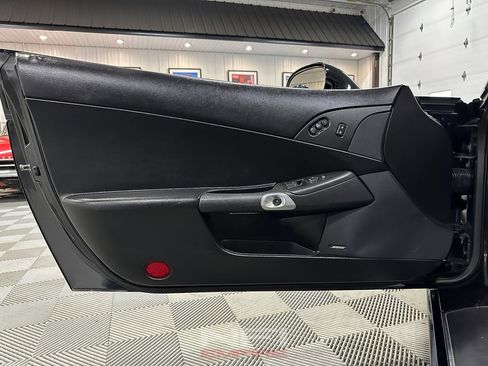 Used 2006 Chevrolet Corvette Convertible 2D w/ Preferred Equipment Group image 41