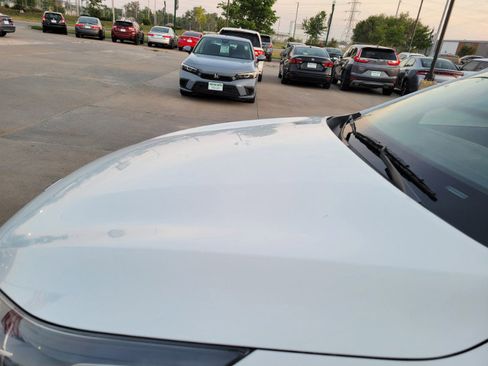 Used 2021 Kia Forte LXS FWD image 12