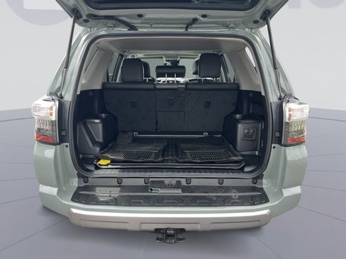 Used 2023 Toyota 4Runner TRD Off-Road Premium w/ Off Road Premium Plus Package AWD/4WD image 26