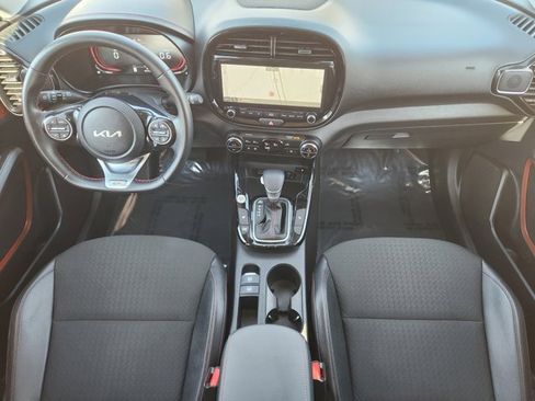 Certified 2025 Kia Soul GT-Line w/ GT-Line Technology Package image 26