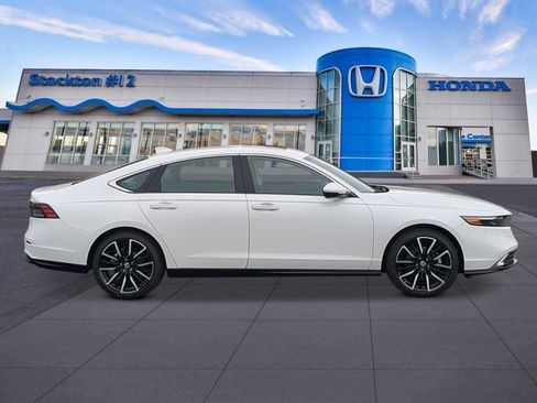 New 2026 Honda Accord Touring image 6