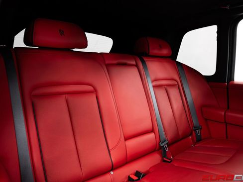 Used 2023 Rolls-Royce Cullinan w/ Cullinan Package AWD/4WD image 40