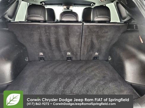 Certified 2024 Jeep Compass Limited image 31