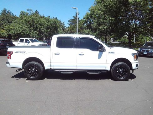 Used 2018 Ford F150 XLT w/ Equipment Group 302A Luxury AWD/4WD image 6