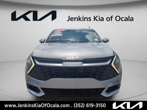 Used 2023 Kia Sportage LX AWD/4WD image 8