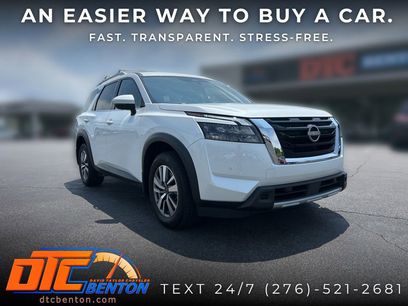 Used 2025 Nissan Pathfinder SL