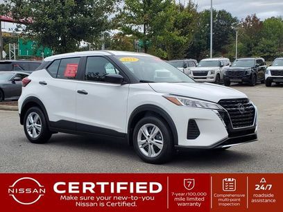 Certified 2025 Nissan Kicks Play S