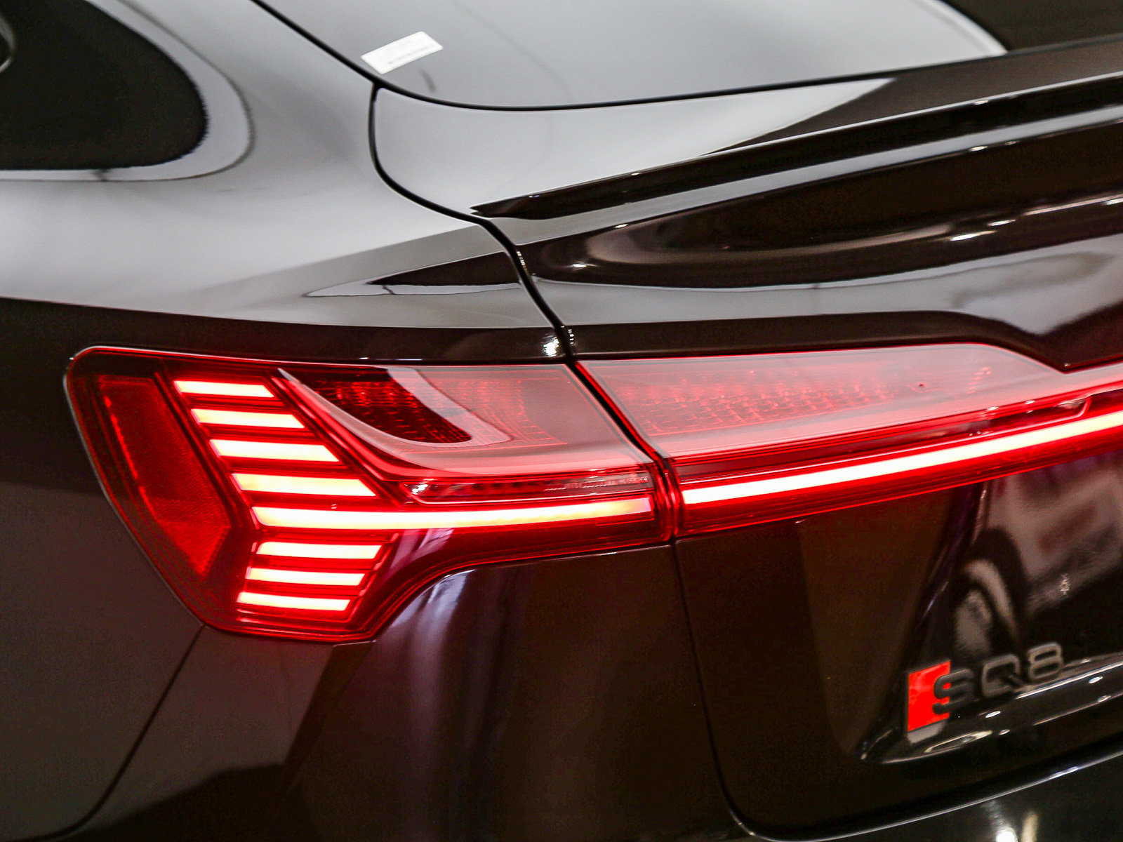 Used 2023 Audi e-tron S Prestige w/ Prestige Package AWD/4WD image 20