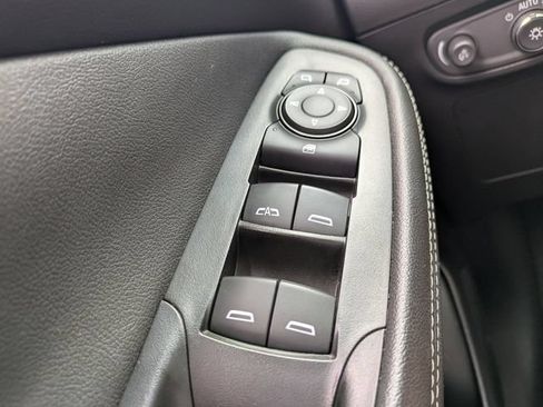 Used 2024 Buick Encore GX Sport Touring w/ Comfort Package FWD image 29