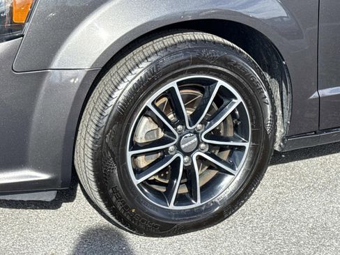 Used 2019 Dodge Grand Caravan GT image 7