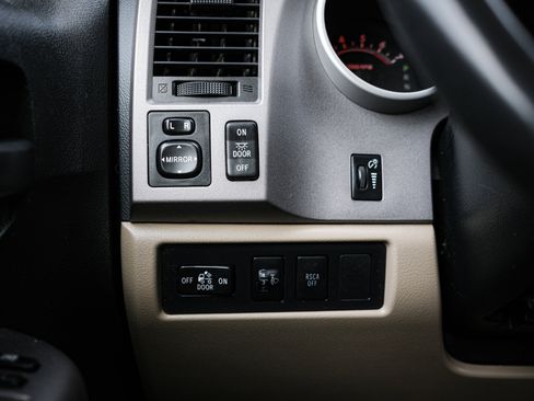 Used 2012 Toyota Tundra 4x4 Double Cab image 24