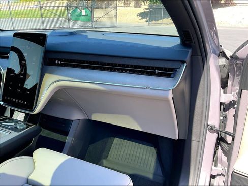 New 2026 Volvo EX90 Plus RWD image 29