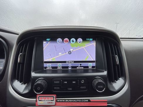 Used 2017 GMC Canyon SLT image 14