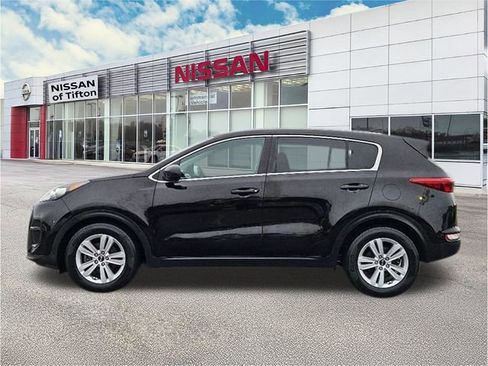 Used 2018 Kia Sportage LX image 4