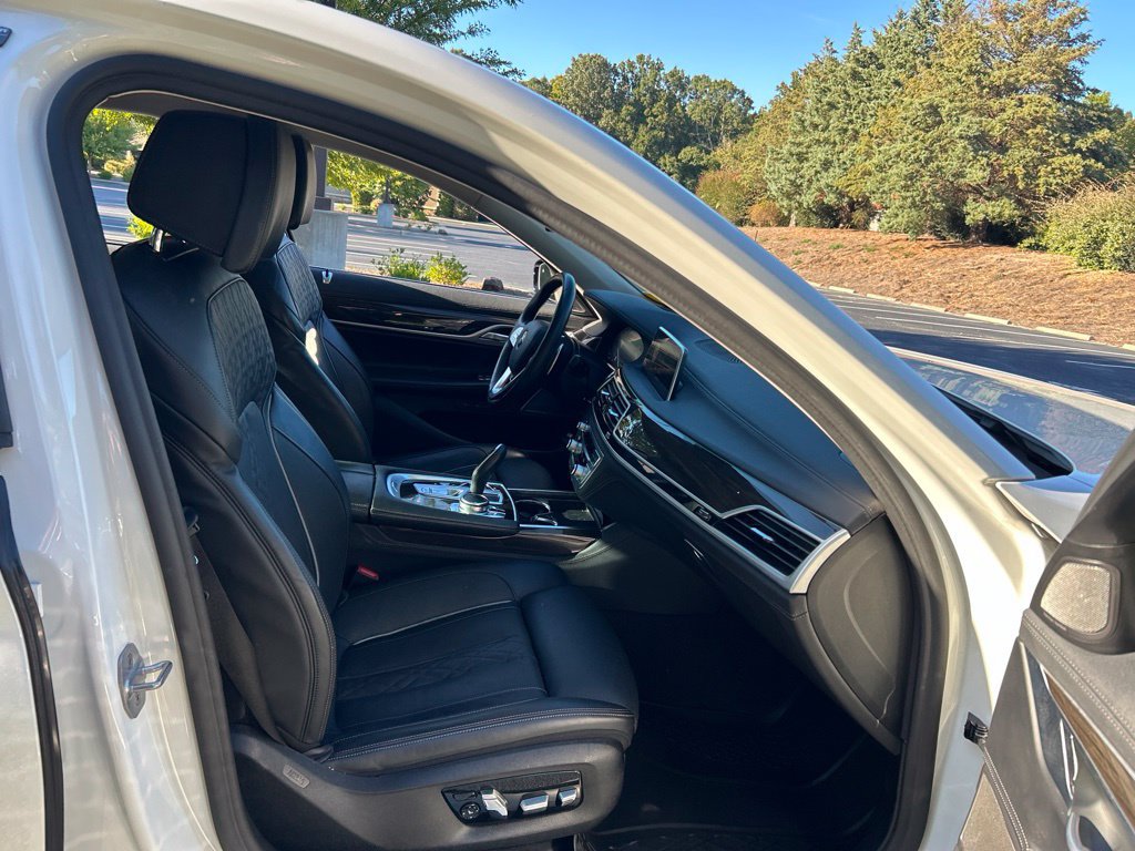 Used 2020 BMW 740i RWD image 54