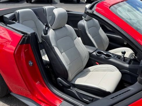 Used 2025 Ford Mustang GT Premium RWD image 8