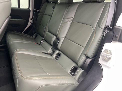 New 2026 Jeep Gladiator Mojave image 5