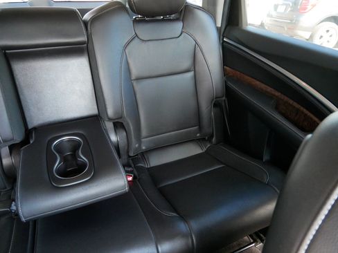 Used 2020 Acura MDX SH-AWD w/ Technology Package image 14