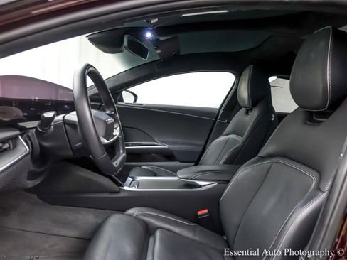 Used 2023 Lucid Air Touring image 12