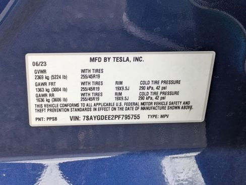 Used 2023 Tesla Model Y Long Range AWD/4WD image 24