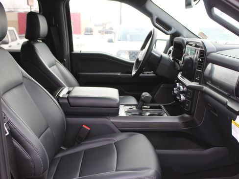 New 2025 Ford F150 Lariat w/ Equipment Group 501A Mid image 15