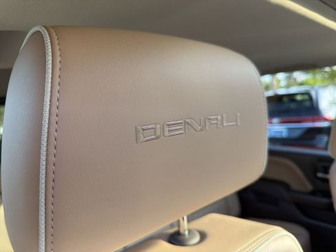 Used 2018 GMC Sierra 1500 Denali RWD image 22