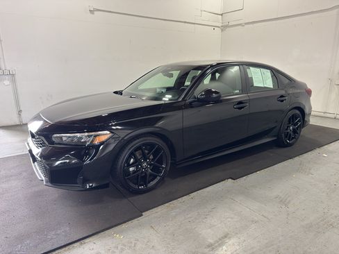 Used 2026 Honda Civic Sport image 24