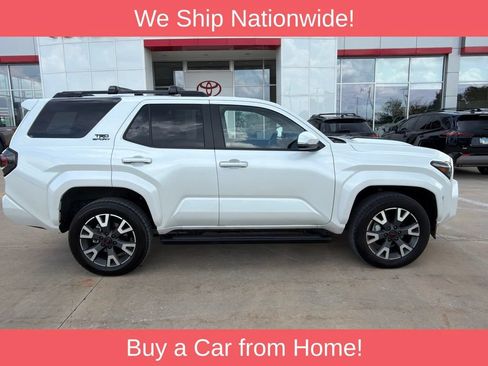 Used 2025 Toyota 4Runner TRD Sport AWD/4WD image 5