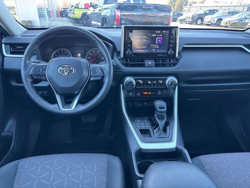 Certified 2019 Toyota RAV4 XLE w/ Convenience Package image 9