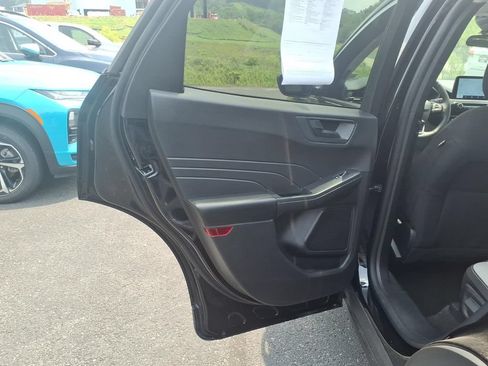 Used 2023 Ford Escape Active AWD/4WD image 11