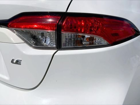 Used 2023 Toyota Corolla LE FWD image 59