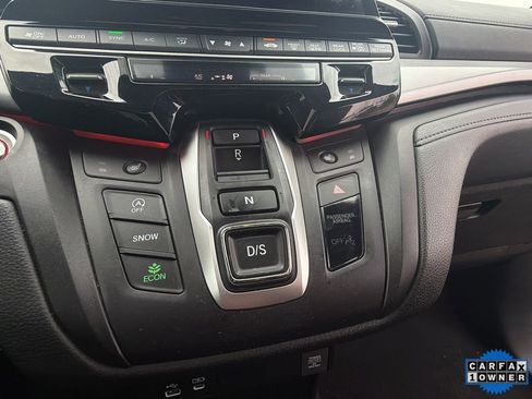 Used 2025 Honda Odyssey Sport-L image 9