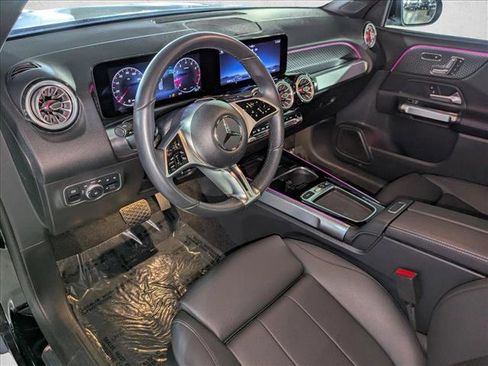Certified 2025 Mercedes-Benz GLB 250 image 13