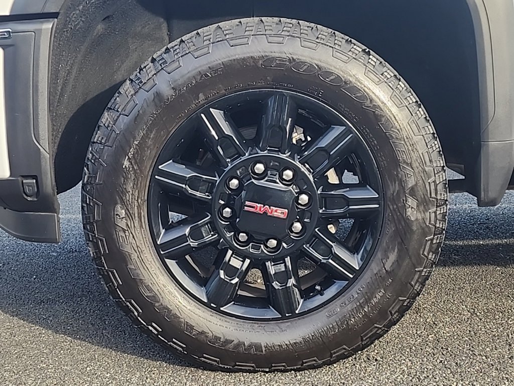 Used 2024 GMC Sierra 3500 AT4 AWD/4WD image 28