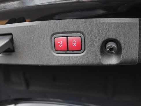 Used 2015 Mercedes-Benz CLS 550 4MATIC image 48