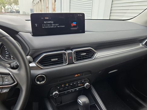 Certified 2025 MAZDA CX-5 AWD 2.5 S w/ Select Package image 9