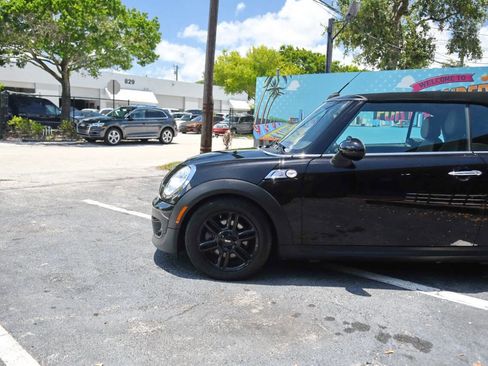 Used 2015 MINI Cooper S FWD image 5