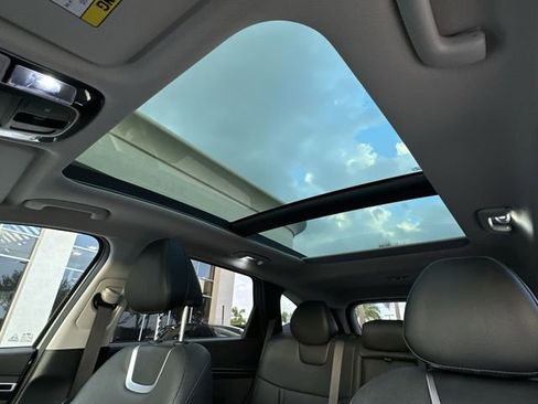 Used 2023 Hyundai Tucson Limited image 30