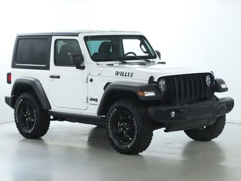 Used 2022 Jeep Wrangler Willys image 9