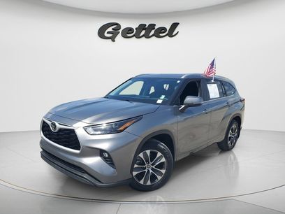 Used 2025 Toyota Highlander XLE