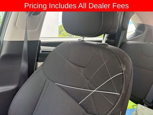 Used 2022 Hyundai Tucson SE AWD/4WD image 9