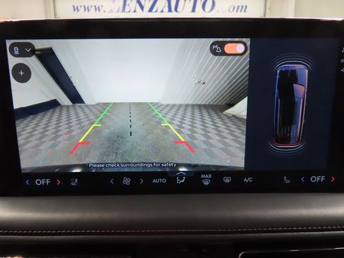 Used 2025 Lincoln Aviator Reserve w/ Equipment Group 201A image 17