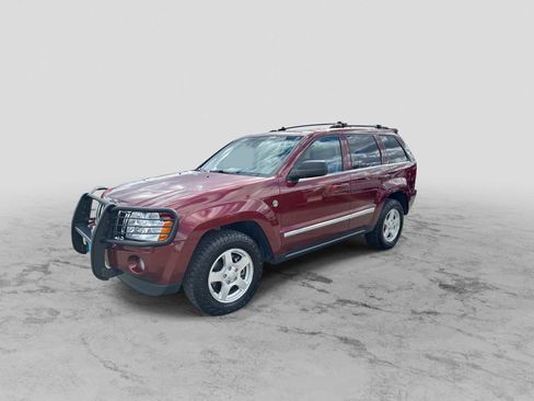 Used 2007 Jeep Grand Cherokee Limited w/ Skid Plate Group image 4