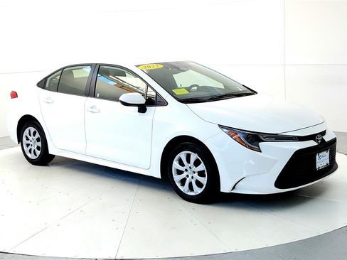 Certified 2023 Toyota Corolla LE image 7