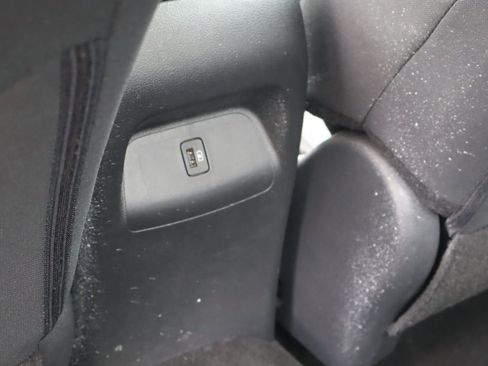 Used 2024 Nissan Sentra SV FWD image 18