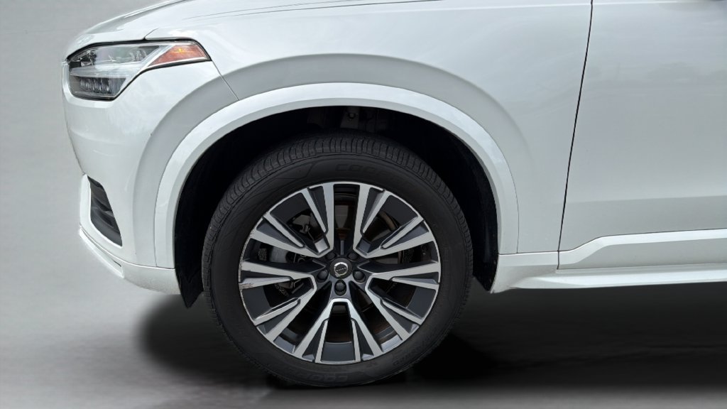 Used 2022 Volvo XC90 T5 Momentum w/ Protection Package Premier FWD image 38