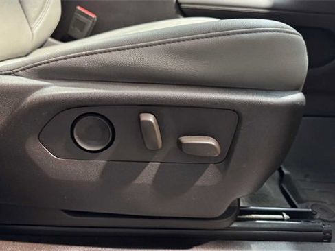 Used 2021 Chevrolet Tahoe LT w/ Rear Media and Nav Package image 12