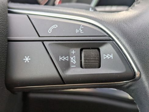 Used 2023 Audi Q3 2.0T Premium Plus w/ Premium Plus Package image 14